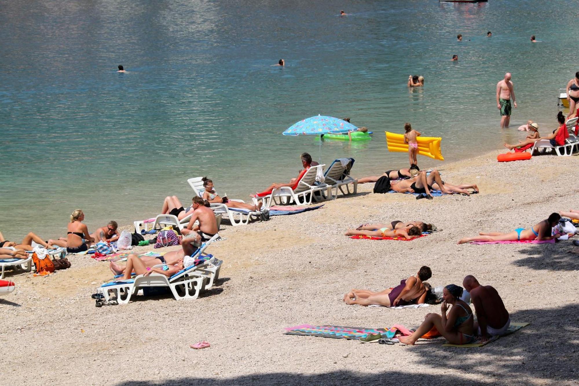 Ferienhaus Family Friendly House With A Swimming Pool - 23571 Makarska