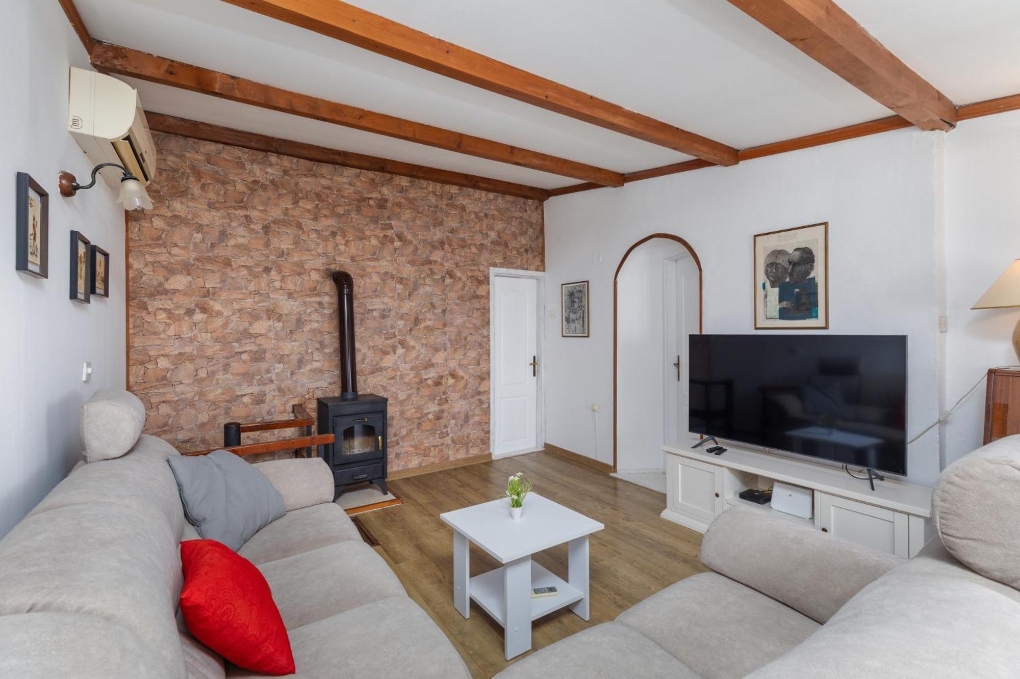 Family Friendly House With A Swimming Pool - 23571 Ferienhaus Makarska