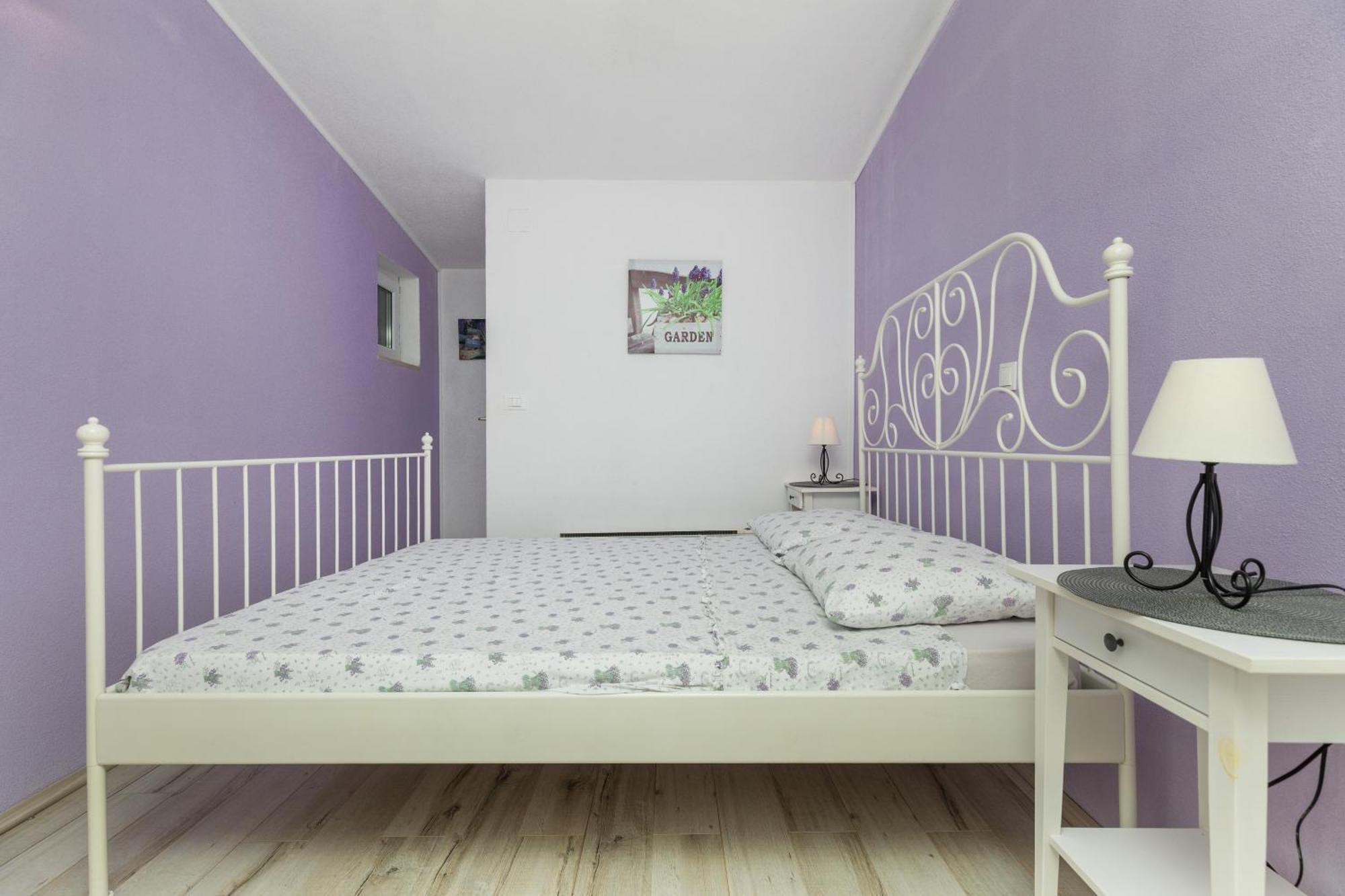 Ferienhaus Family Friendly House With A Swimming Pool - 23571 Makarska