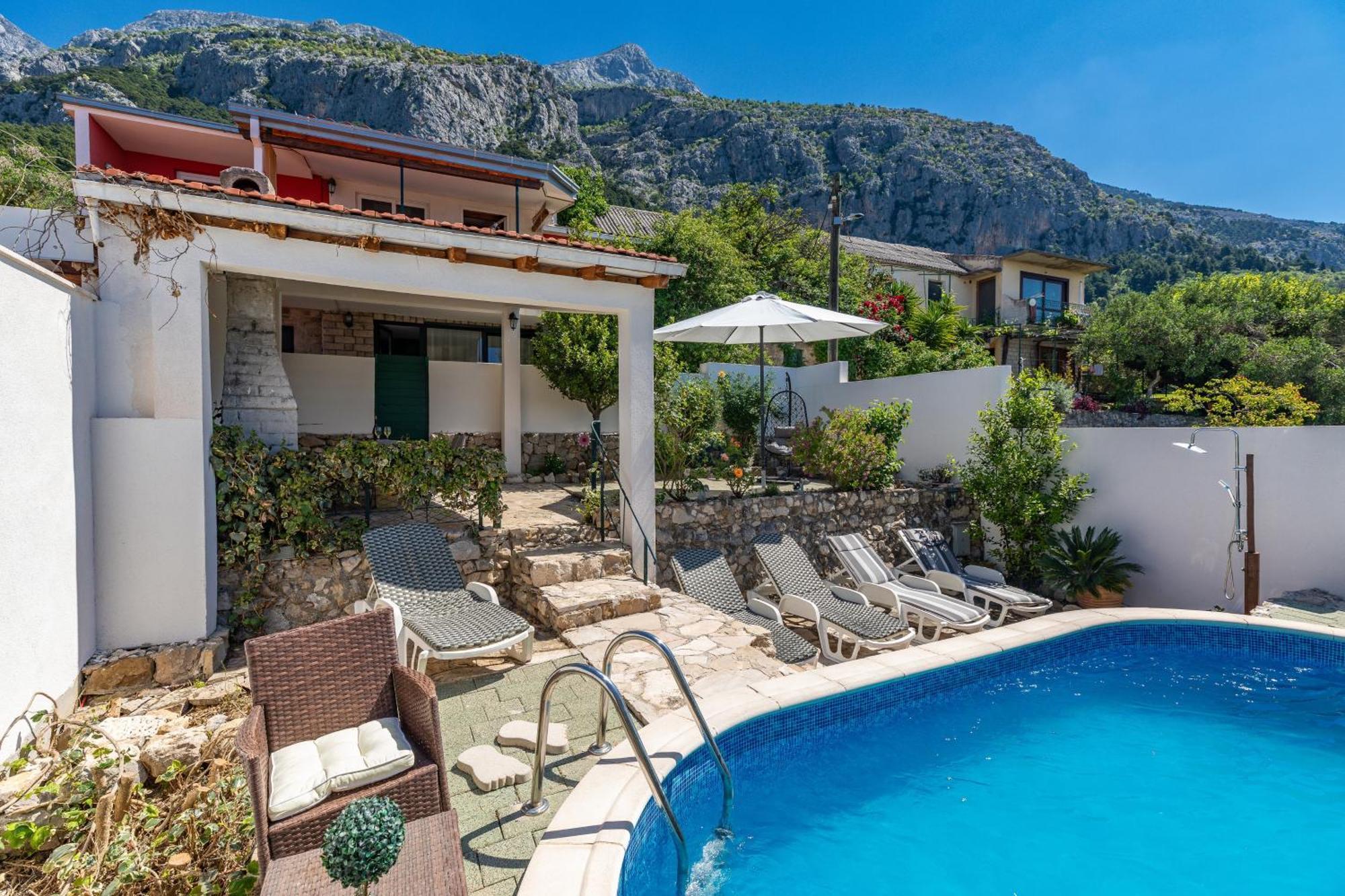 Ferienhaus Family Friendly House With A Swimming Pool - 23571 Makarska